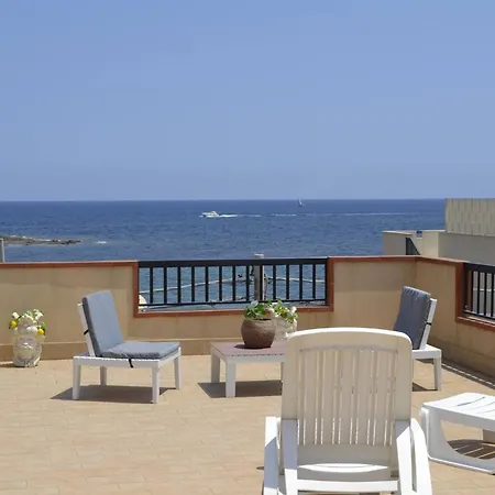 First Floor Lido House With Terrace For Exclusive Use Apartment Marzamemi