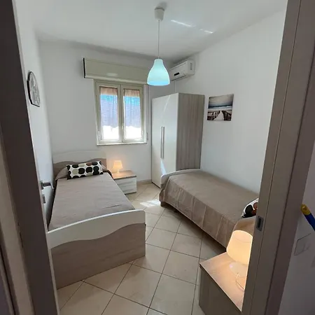 First Floor Lido House With Terrace For Exclusive Use Апартаменты