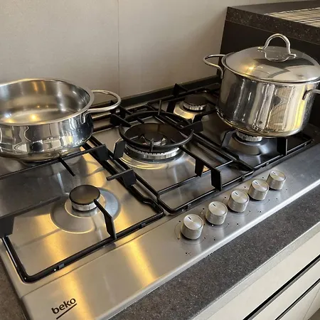 First Floor Lido House With Terrace For Exclusive Use *