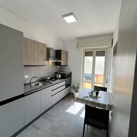 First Floor Lido House With Terrace For Exclusive Use Apartment