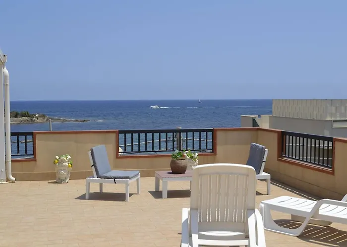First Floor Lido House With Terrace For Exclusive Use Lejlighed Marzamemi