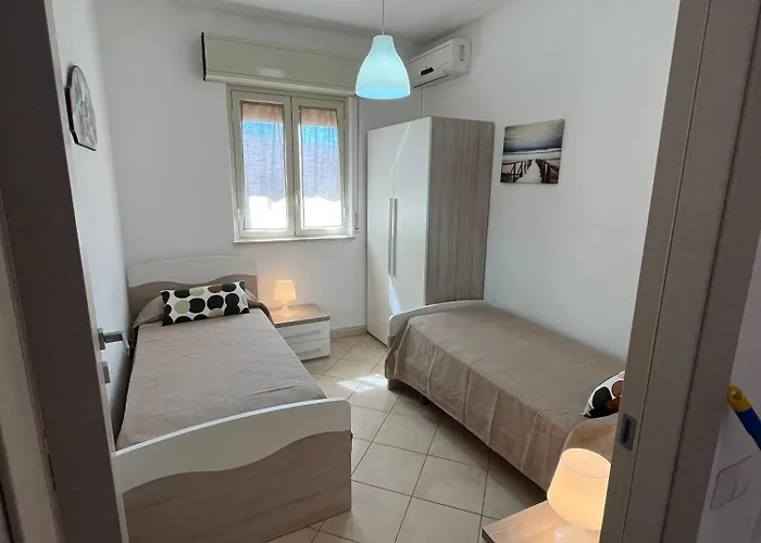 First Floor Lido House With Terrace For Exclusive Use Lejlighed