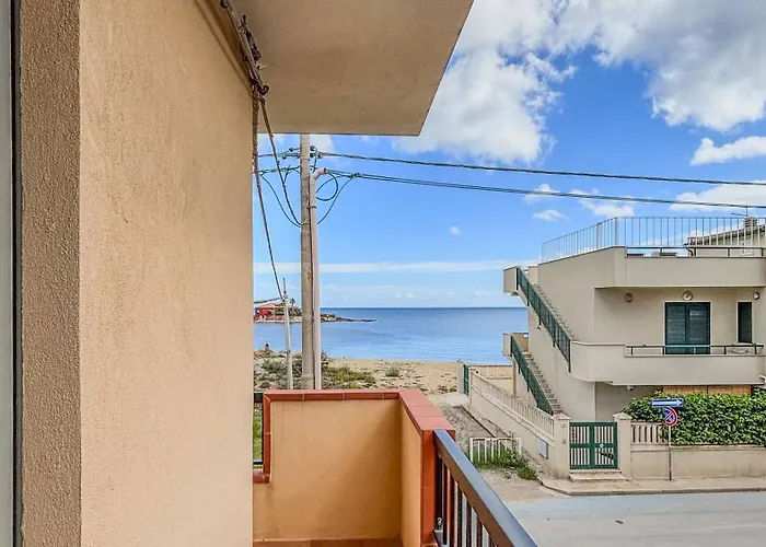 Lejlighed First Floor Lido House With Terrace For Exclusive Use Marzamemi